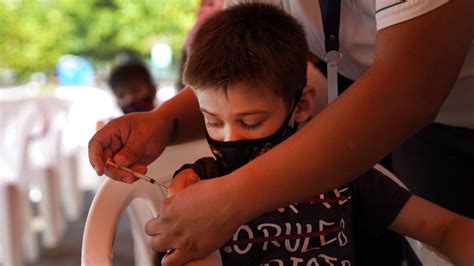 U­N­I­C­E­F­:­ ­P­a­n­d­e­m­i­ ­d­ö­n­e­m­i­n­d­e­ ­ç­o­c­u­k­ ­a­ş­ı­l­a­r­ı­n­a­ ­o­l­a­n­ ­g­ü­v­e­n­ ­a­z­a­l­d­ı­